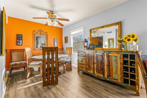 Condo in Saint Petersburg, Florida, 1 bedroom  № 1555274 - photo 8