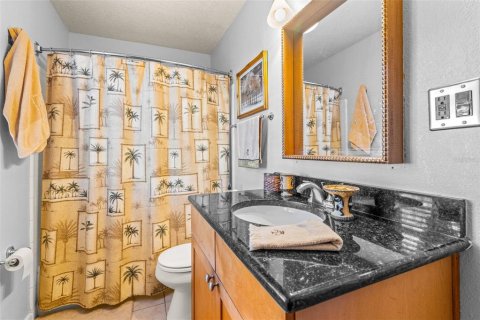 Condo in Saint Petersburg, Florida, 1 bedroom  № 1555274 - photo 14