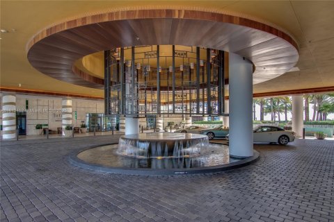 Condominio en venta en Miami Beach, Florida, 1 dormitorio, 61.5 m2 № 1938125 - foto 11