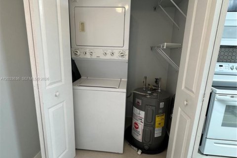 Copropriété à louer à Margate, Floride: 1 chambre, 89.19 m2 № 2085464 - photo 13