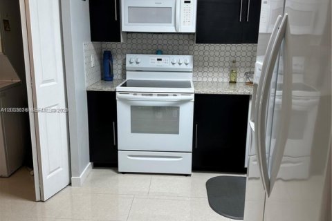 Copropriété à louer à Margate, Floride: 1 chambre, 89.19 m2 № 2085464 - photo 23