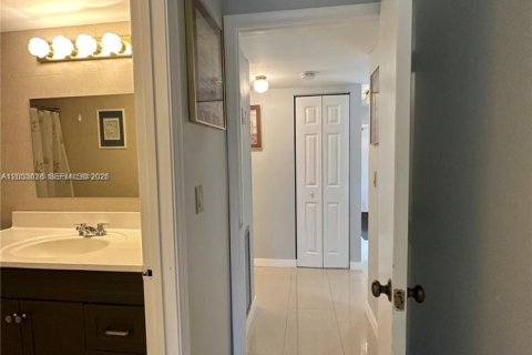 Copropriété à louer à Margate, Floride: 1 chambre, 89.19 m2 № 2085464 - photo 22