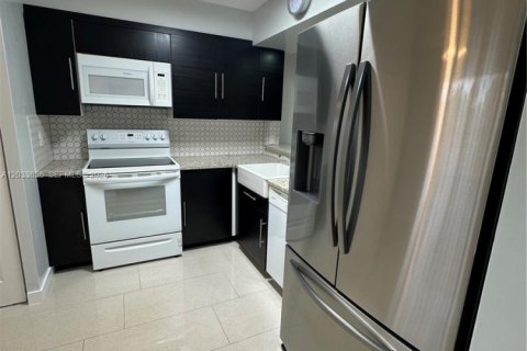 Copropriété à louer à Margate, Floride: 1 chambre, 89.19 m2 № 2085464 - photo 10