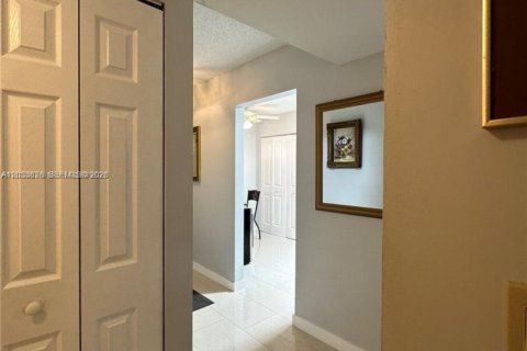 Copropriété à louer à Margate, Floride: 1 chambre, 89.19 m2 № 2085464 - photo 21