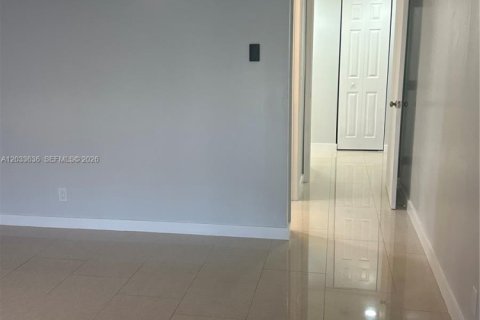 Copropriété à louer à Margate, Floride: 1 chambre, 89.19 m2 № 2085464 - photo 28