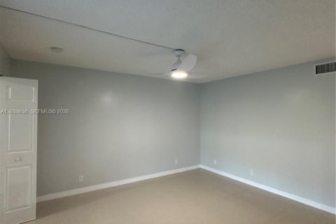 Copropriété à louer à Margate, Floride: 1 chambre, 89.19 m2 № 2085464 - photo 25