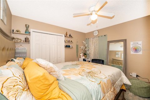 House in Lake Wales, Florida 3 bedrooms, 161.65 sq.m. № 2098604 - photo 8