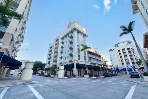 Condominio en alquiler en Miami, Florida, 1 dormitorio, 69.58 m2 № 2024332 - foto 20