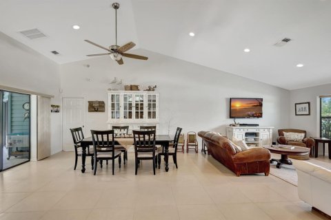 House in Hobe Sound, Florida 4 bedrooms, 231.51 sq.m. № 2188341 - photo 16