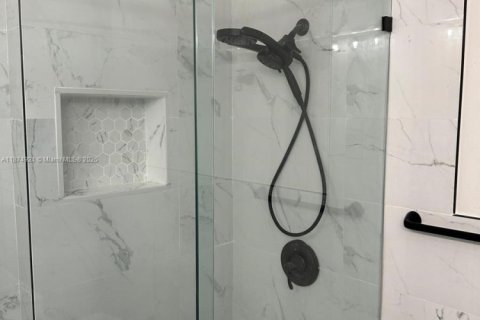 Adosado en venta en Miramar, Florida, 4 dormitorios, 137.59 m2 № 1921169 - foto 26