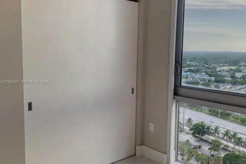 Снять в аренду кондоминиум в Норт-Майами-Бич, Флорида 3 спальни, 144.56м2, № 2002471 - фото 20