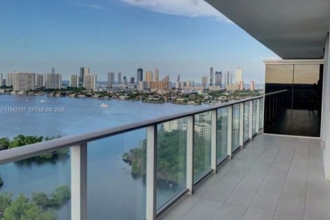 Снять в аренду кондоминиум в Норт-Майами-Бич, Флорида 3 спальни, 144.56м2, № 2002471 - фото 27