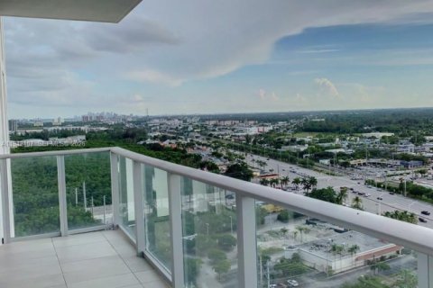 Снять в аренду кондоминиум в Норт-Майами-Бич, Флорида 3 спальни, 144.56м2, № 2002471 - фото 26