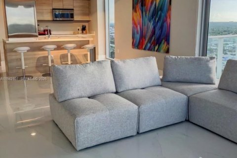 Снять в аренду кондоминиум в Норт-Майами-Бич, Флорида 3 спальни, 144.56м2, № 2002471 - фото 11