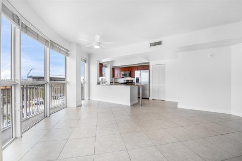 Купить кондоминиум в Майами, Флорида 2 спальни, 108.14м2, № 2023928 - фото 5