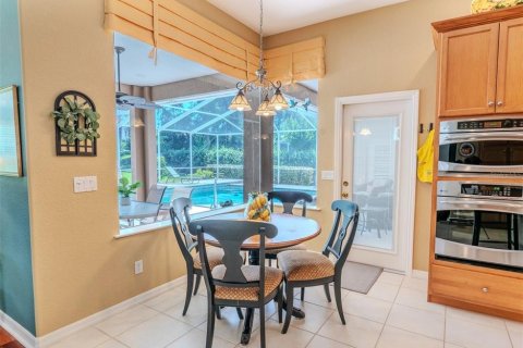 House in Valrico, Florida 4 bedrooms, 267.19 sq.m. № 1755160 - photo 6
