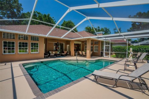 House in Valrico, Florida 4 bedrooms, 267.19 sq.m. № 1755160 - photo 20