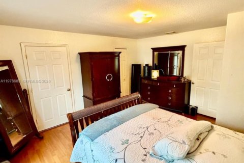 Купить кондоминиум в Дорал, Флорида 3 спальни, 119.84м2, № 2079838 - фото 21