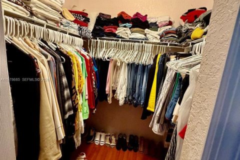 Купить кондоминиум в Дорал, Флорида 3 спальни, 119.84м2, № 2079838 - фото 22
