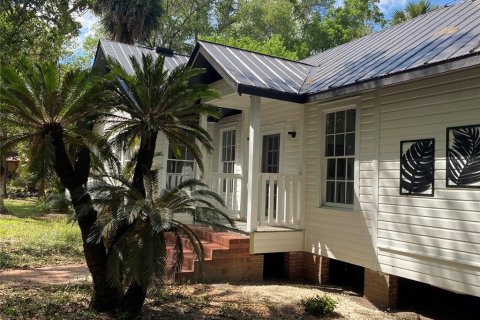 Villa ou maison à Melrose, Floride 3 chambres, 149.67 m2 № 2151766