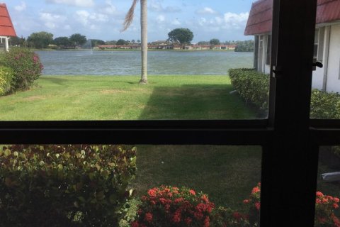 Apartment in Delray Beach, Florida 2 bedrooms, 81.75 sq.m. № 2181325 - photo 2