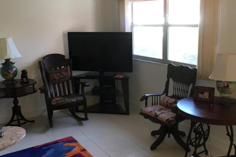 Apartment in Delray Beach, Florida 2 bedrooms, 81.75 sq.m. № 2181325 - photo 15