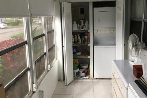 Apartment in Delray Beach, Florida 2 bedrooms, 81.75 sq.m. № 2181325 - photo 27