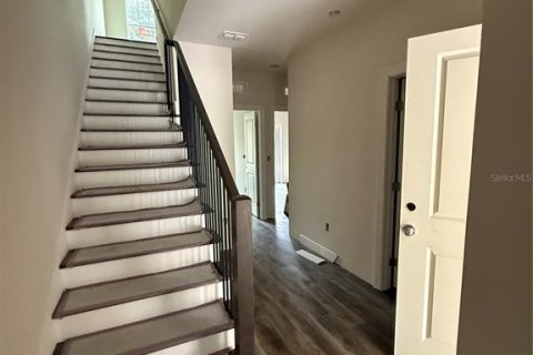 Townhouse in Tampa, Florida 3 bedrooms, 139.73 sq.m. № 1733718 - photo 10