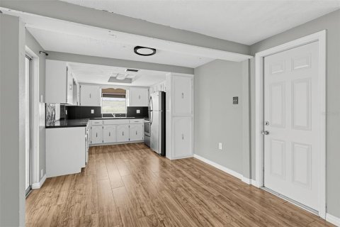 Villa ou maison à vendre à Port Richey, Floride: 3 chambres, 143.53 m2 № 2410491 - photo 10