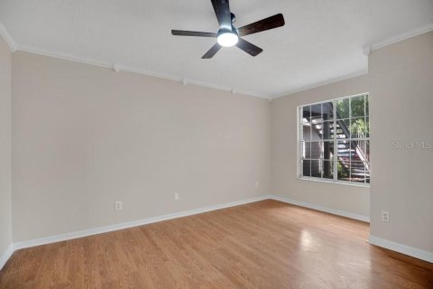Condominio en venta en Lake Mary, Florida, 2 dormitorios, 92.16 m2 № 1909050 - foto 15