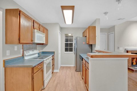 Condominio en venta en Lake Mary, Florida, 2 dormitorios, 92.16 m2 № 1909050 - foto 11