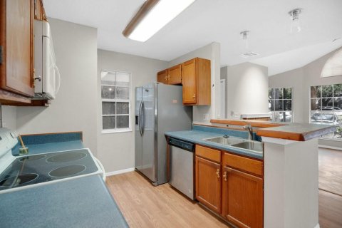 Condominio en venta en Lake Mary, Florida, 2 dormitorios, 92.16 m2 № 1909050 - foto 12