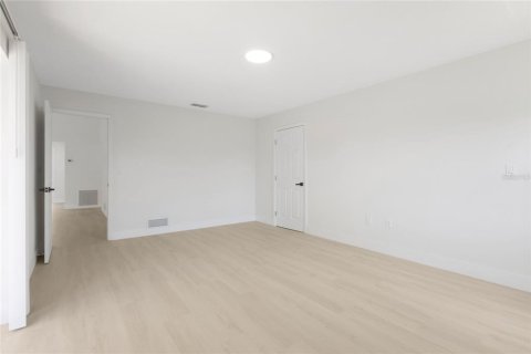 Casa en venta en Sarasota, Florida, 3 dormitorios, 138.7 m2 № 1907927 - foto 23