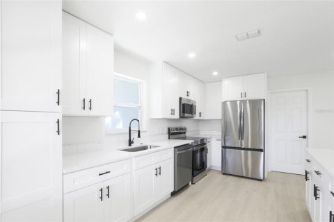 Casa en venta en Sarasota, Florida, 3 dormitorios, 138.7 m2 № 1907927 - foto 13