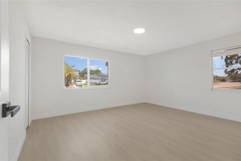 Casa en venta en Sarasota, Florida, 3 dormitorios, 138.7 m2 № 1907927 - foto 28