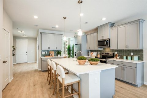 Купить таунхаус в Овьедо, Флорида 6 комнат, 158.96м2, № 1833001 - фото 3