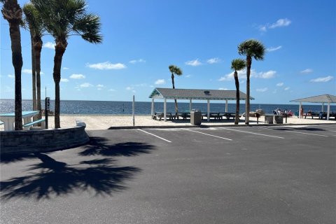 Copropriété à vendre à New Port Richey, Floride: 2 chambres, 101.08 m2 № 1754434 - photo 14