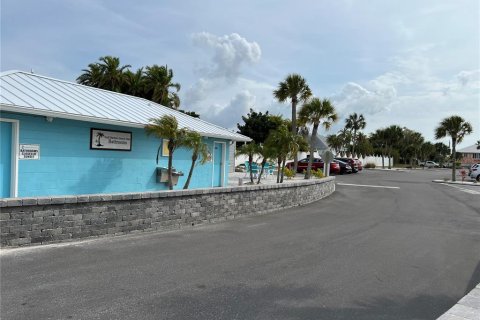 Copropriété à vendre à New Port Richey, Floride: 2 chambres, 101.08 m2 № 1754434 - photo 13