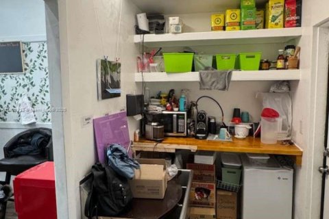 Propiedad comercial en venta en Miami Beach, Florida № 1955863 - foto 25