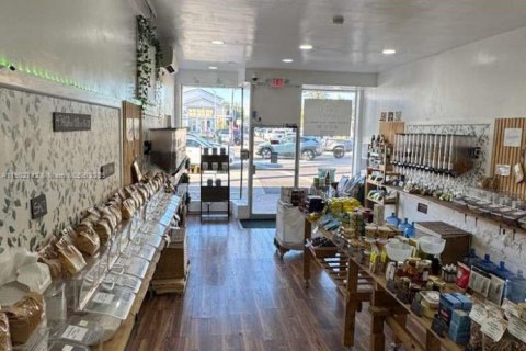 Propiedad comercial en Miami Beach, Florida № 1955863