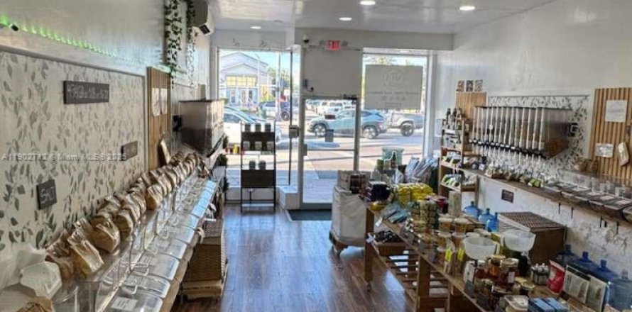 Propiedad comercial en Miami Beach, Florida № 1955863