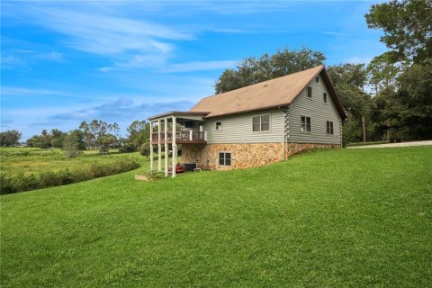 Villa ou maison à vendre à Umatilla, Floride: 4 chambres, 451.04 m2 № 1824280 - photo 17