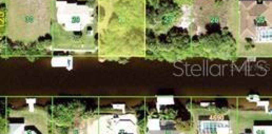 Land in Port Charlotte, Florida № 2208543