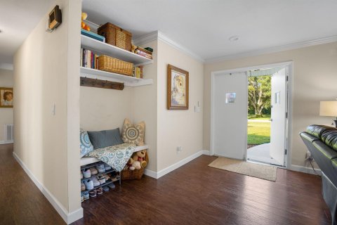 Casa en venta en Vero Beach, Florida, 3 dormitorios, 159.79 m2 № 2385408 - foto 3