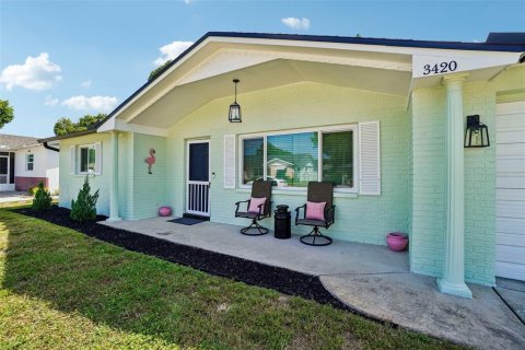 Villa ou maison à vendre à Holiday, Floride: 2 chambres, 99.22 m2 № 2329665 - photo 17