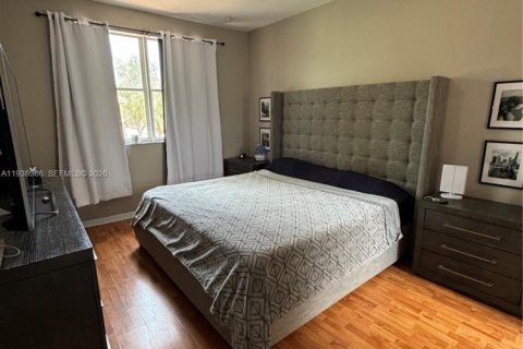 Adosado en alquiler en Miami Lakes, Florida, 4 dormitorios, 143.63 m2 № 1996107 - foto 8