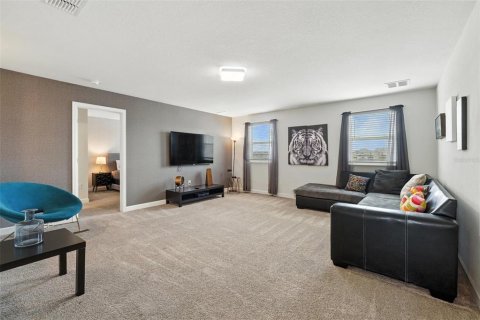 Casa en venta en Davenport, Florida, 6 dormitorios, 310.2 m2 № 1789800 - foto 30