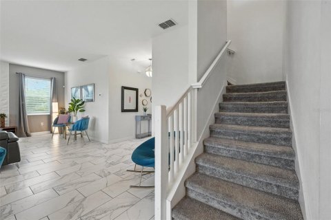 Casa en venta en Davenport, Florida, 6 dormitorios, 310.2 m2 № 1789800 - foto 22