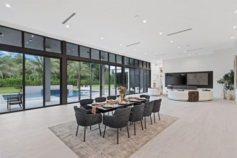 Купить виллу или дом в Паркленд, Флорида 2 комнаты, 650.69м2, № 2282042 - фото 17
