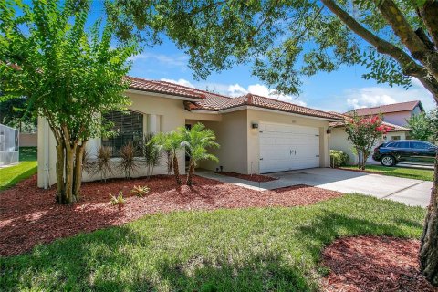 Casa en venta en Kissimmee, Florida, 4 dormitorios, 146.88 m2 № 1899911 - foto 2